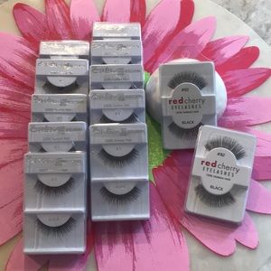 NWT False Eyelashes